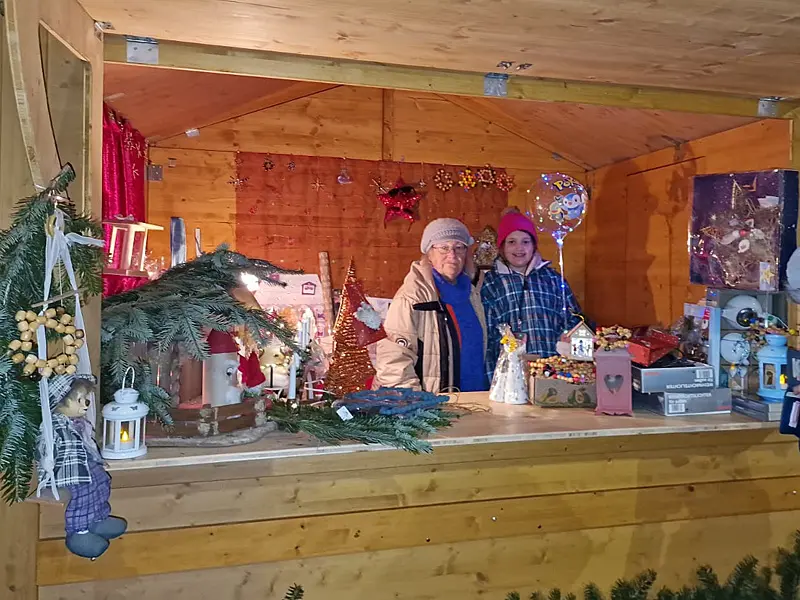 unser Bude auf dem Rainer Schlossweihnachtsmarkt 2023